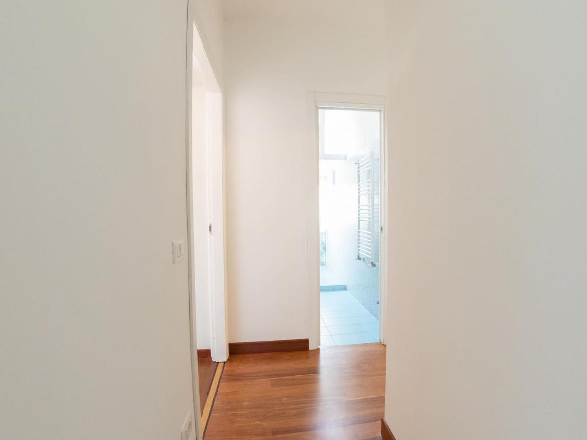 The Best Rent - Beautiful Apartment With Terrace Near Colosseo Rome Bagian luar foto
